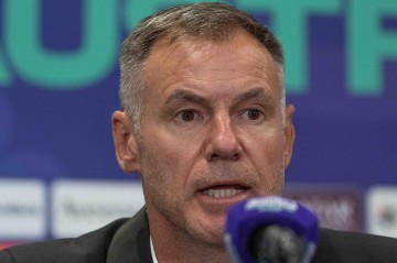 V站体育新闻-津媒：中国女足1/4决赛可能再变阵，某些核心球员恐替补待命